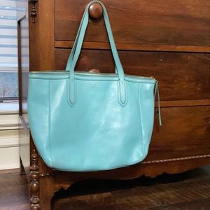Fossil leather hand bag